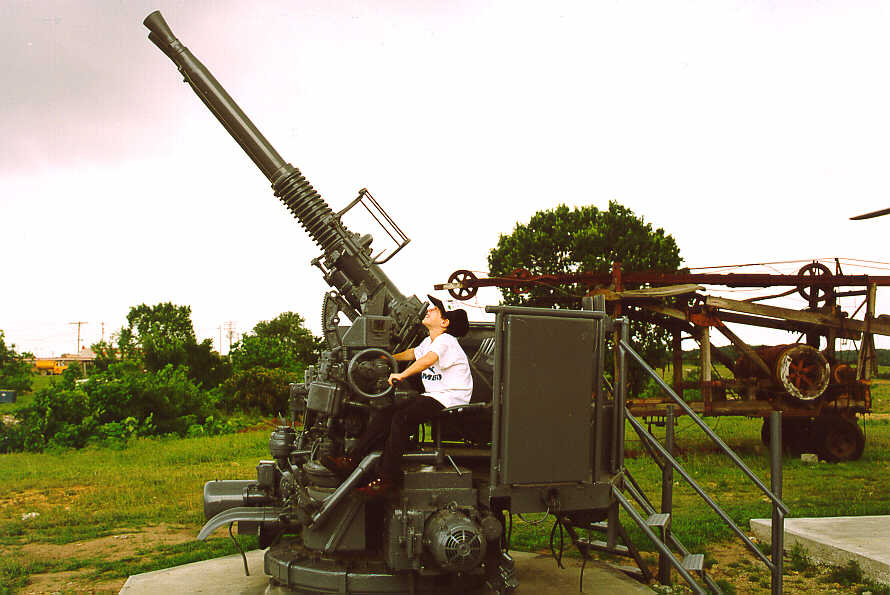 Ryan & AA gun